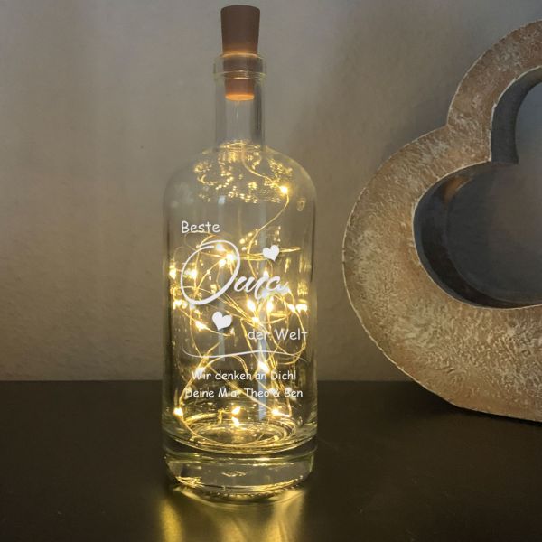 Glasflasche mit LEDLicht mit kostenloser Gravur für Oma